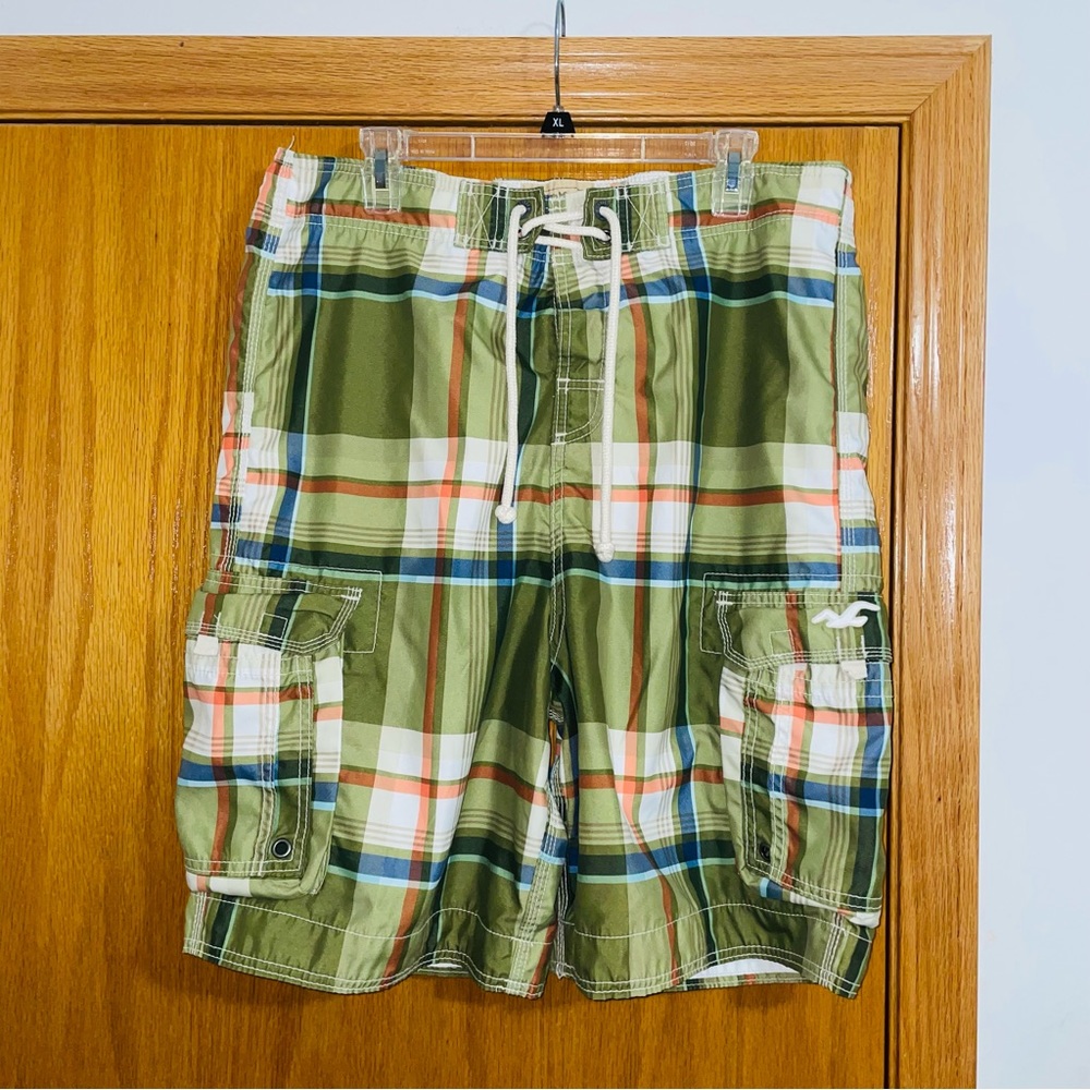 Hollister Cali Long Board Cargo Shorts